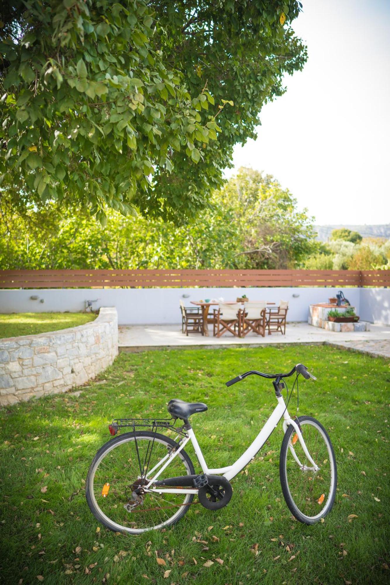 Villa Aggemari Apidias Lakos ภายนอก รูปภาพ